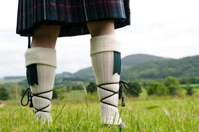 Bravo! You’ve astutely observed the aesthetic similarities between the Scottish kilt and a skirt, you may be the first. However, a kilt and a skirt are not the same thing (even if they look like it!) The word “kilt” is an old Scots word that means “to tuck clothes around the body.”