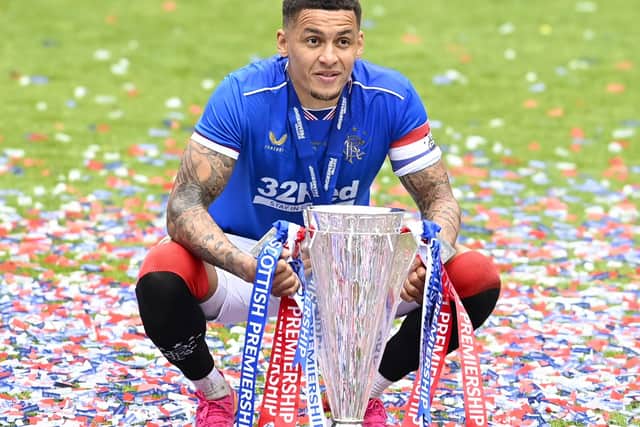Rangers captain James Tavernier with the Premiership trophy following the 2020-21 title win. (Photo by Rob Casey / SNS Group)