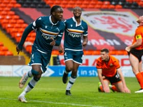 Devante Cole struck late to earn Motherwell a 2-2 draw at Tannadice.