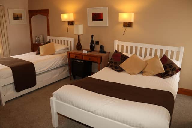 This twin room snug under the roof of the historic Golf Hotel in Crail has ensuite shower, TV and free wifi