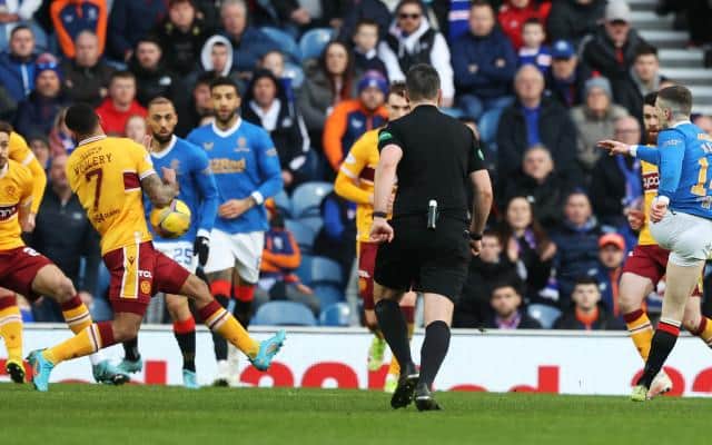 Rangers had a late penalty claim turned down for handball against Motherwell forward Kaiyne Woolery.  (Photo by Craig Williamson / SNS Group)