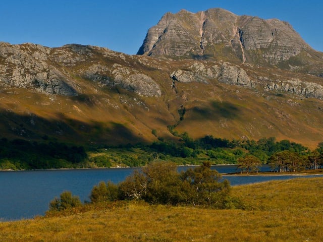 A length of 20 kilometres puts Loch Maree, in Wester Ross, into eighth place. The largest island on the loch, Eilean Sùbhainn, contains a loch that itself contains an island - the only example of this geographical phenomenon in the UK.