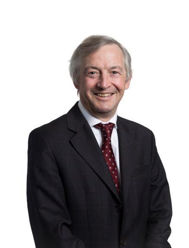 Andrew Milligan is a Board member of the Asia Scotland Institute and trustee of various charities.