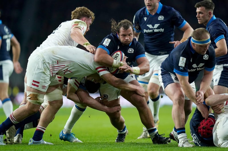 A driving presence in the loose and part of a formidable front row which stood up well in the scrum. Lasted 65 minutes before making way for Jamie Bhatti - 7.