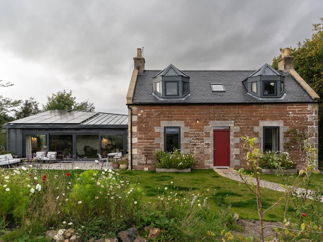 ). A recently renovated cottage a few miles north of Biggar, Pentland View dates back to the 1890s. For the last couple of years it has been home to Navraj and Rachel, their son VJ, Aljay the dog and cats George and Ina.