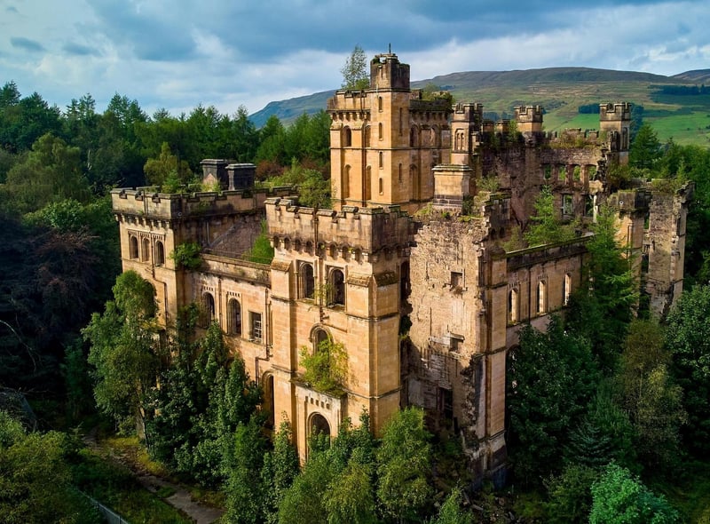 Lennox Castle is an abandoned estate located in East Dumbartonshire roughly 12 miles north of Glasgow. It is surrounded by the Campsie Fells mountain range which becomes a magnificent palette of orange hues during this season and you can enjoy a forest stroll on your way to the castle too.