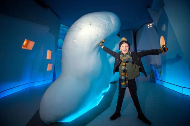Dynamic Earth