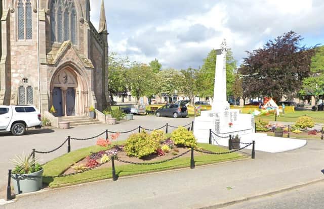 Ballater War Memorial won the Small Community with Gardens category.
