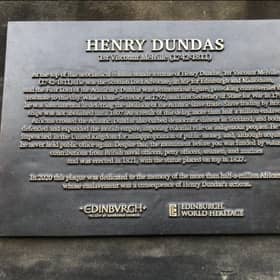 The new plaque on Melville monument denounces Henry Dundas' role in deferring abolition slavery