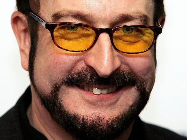 Steve Wright, whose salary this year reflects a £15,000 decrease. Salary £450,000-£454,999