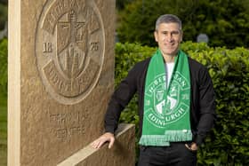 Nick Montgomery has signed a three-year deal to become Hibs manager.
