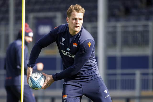 Duhan van der Merwe has been left out of the Edinburgh team to face Ospreys on Saturday evening.