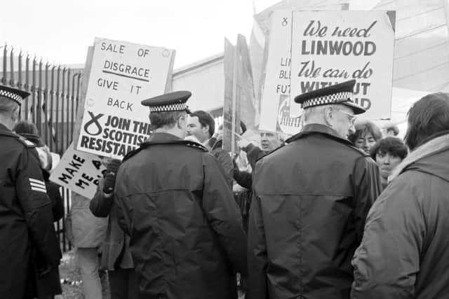 Police step in at Linwood Rootes car factory in November 1981 when demonstrators gather at the auction of fixtures and stock.
