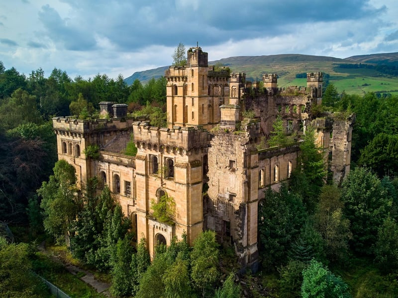 Lennox Castle is an abandoned, semi-ruined castle located near Lennoxtown in East Dunbartonshire. The building is infamous for once acting as Lennox Castle Hospital which acted as the country’s “largest institution for people with learning disabilities.”