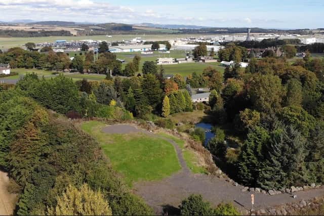 The West Ingliston Cottage site, formerly Ingliston Castle, extends to some 6.5 acres and is located opposite the Royal Highland Showground, next to Edinburgh Airport.