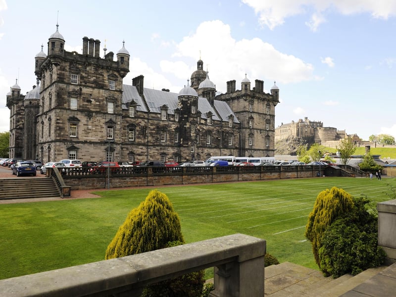 How many schools in the world boast a castle as their backdrop and can legitimately claim to occupy just as fine a building? The school, which operates as both a primary and secondary school, was established in 1628 as George Heriot's Hospital and is notable for its exquisite renaissance architecture.