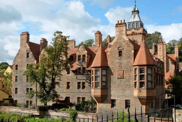 The Well Court, in the Dean Village, was restored with the help of Edinburgh World Heritage in 2007.