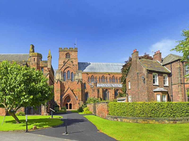 Number of attractions: 45. Number of local schools: 40. Rent of a three bedroom apartment: £548.75. Cost of childcare per month: £775.00 Cost of monthly bills: £136.67.