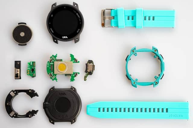 UNA Watch is a fully modular design.