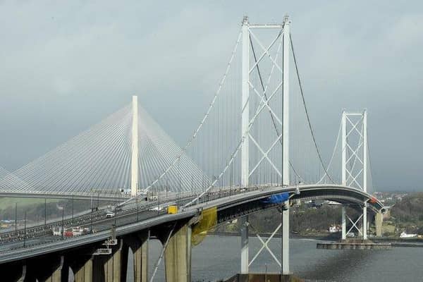 A trial diversion of traffic from the Queensferry Crossing onto the adjacent Forth Road Bridge is set for December.