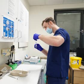 The most effective way to stop the spread of the Omicron variant of coronavirus would be to have a circuit-breaker lockdown before Christmas, a leading Government adviser has said.