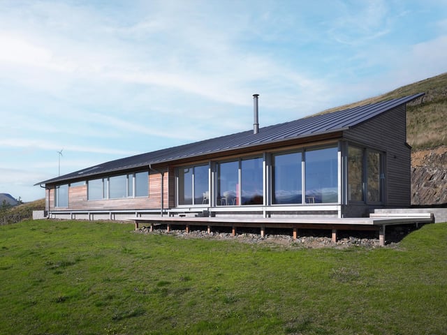 What is it? An exceptional RIBA award-winning low-impact house, designed with sustainability in mind by architect Simon Winstanley as his retirement home in 2009.