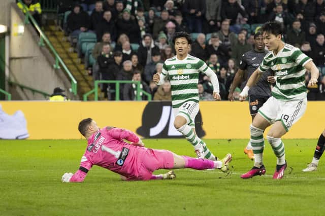Celtic's Oh Hyeon-gyu makes it 3-0 against St Mirren, scoring his first goal for the club.