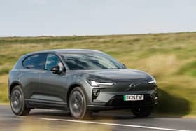 ​Built on a brand new electric SPA3 platform, the EX60 delivers both ultra-rapid charging and a significant range of up to 503-miles