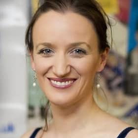 Kate Smurthwaite