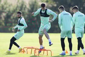 Kevin Nisbet was pictured in Hibs training on Thursday as he steps up his comeback from an ACL injury. (Photo by Paul Devlin / SNS Group)