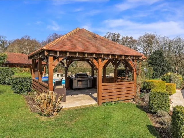 This five bed home in Hook Park Road, Warsash is on the market for £2.85m. It is listed on Zoopla by Charters