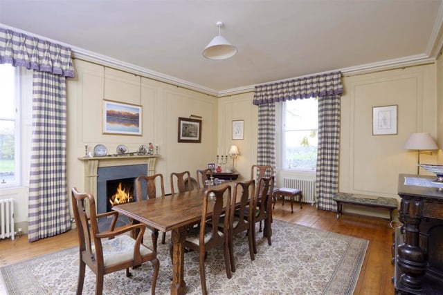 Dining room.