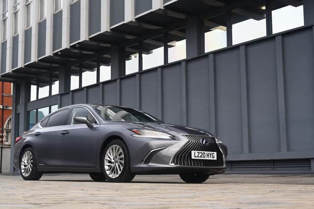 Lexus ES300h