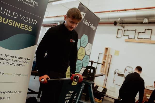 SGN Apprentice learning at Fife College