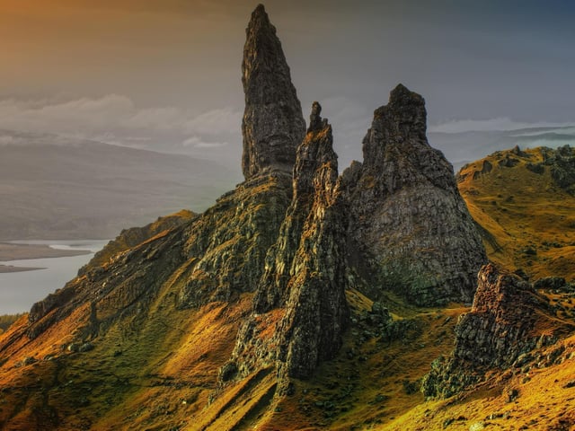 The Isle of Skye or just "Skye" is the northernmost and largest of the major islands in Scotland's Inner Hebrides. Boasting exceptional scenery all year round, Autumn is no exception and you will never be short of tourists fawning over the area.