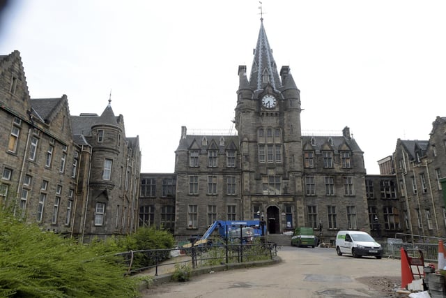 When the old Edinburgh Royal Infirmary was vacated in 2003 and hospital services relocated to a new site at Little France, there were fears over what would become of the original 19th century buildings. Thankfully, their best features have been retained as part of the luxury Quartermile housing development.