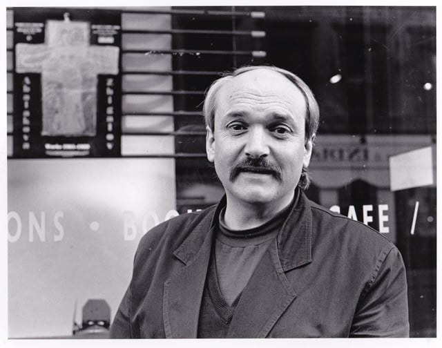 Chris Carrell bronił zaangażowania społeczności (prawa autorskie do zdjęć: Alan Wylie, 1989)