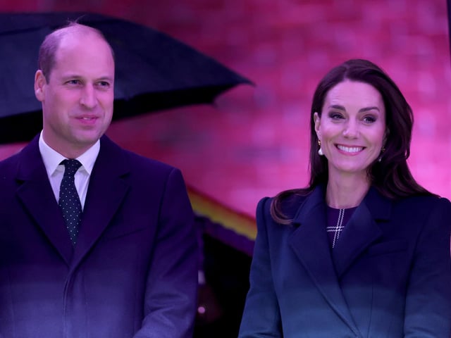 The Prince and Princess of Wales kick off Earthshot celebrations by lighting up Boston at Speaker's Corner by City Hall.