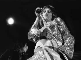 Rod Stewart, once a Conservative supporter, has suggested Labour should run the country instead