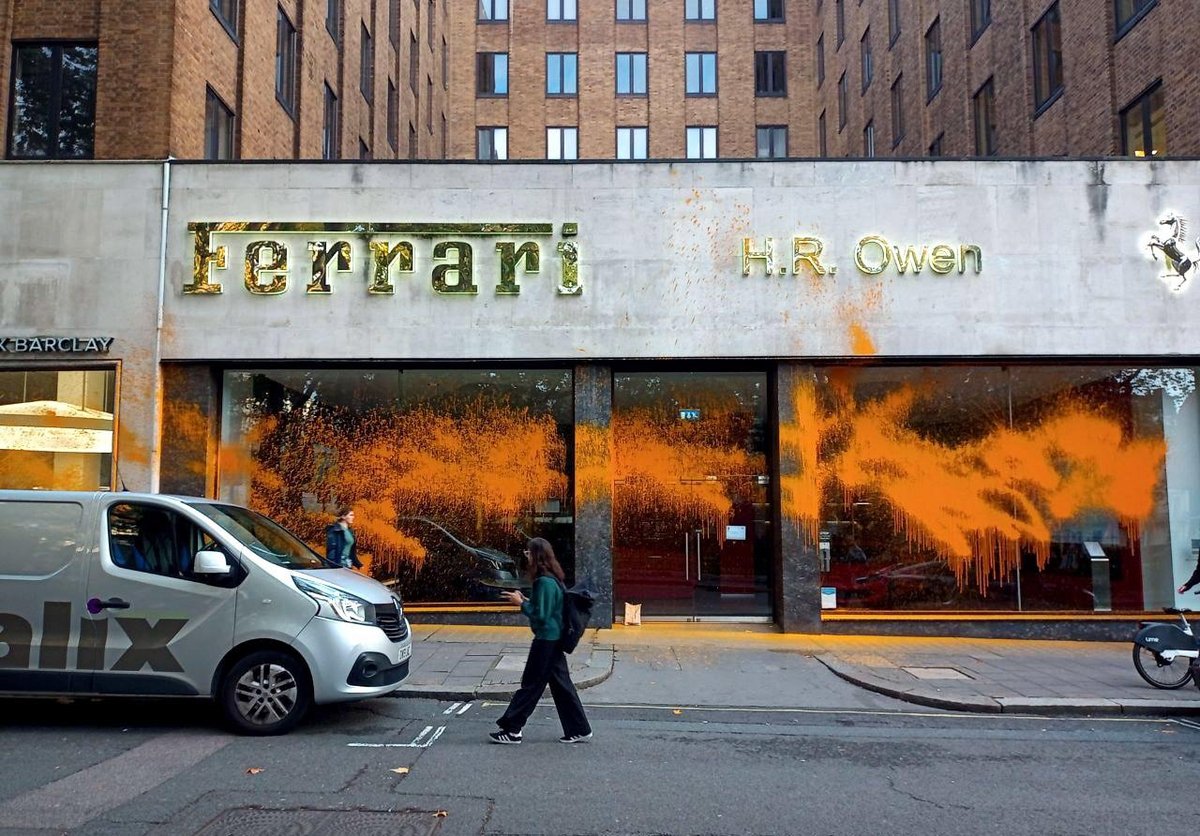 Just Stop Oil protesters target Ferrari and Bentley showrooms in climate action