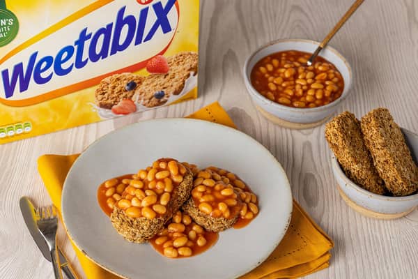 The dish contains around 300 calories and over 10 grams of fibre (Picture: Twitter/Weetabix)