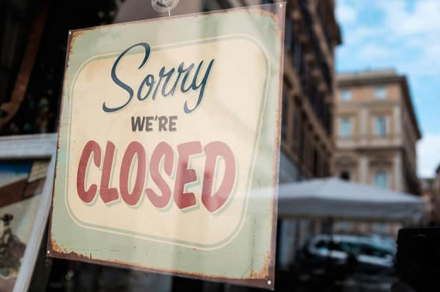 A closed sign during the UK lockdown.