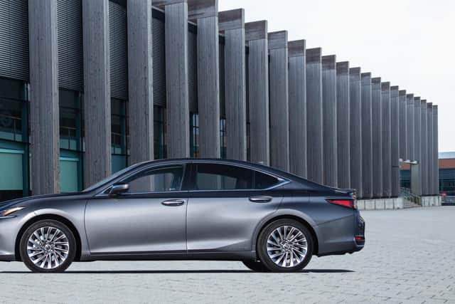 The ES is a large saloon designed to rival the BMW 5 Series, Mercedes E-Class and Audi A6