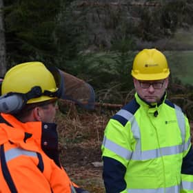 Richard Thomson MP visiting SSEN staff engaged in resilience work in the aftermath of Storm Arwen.