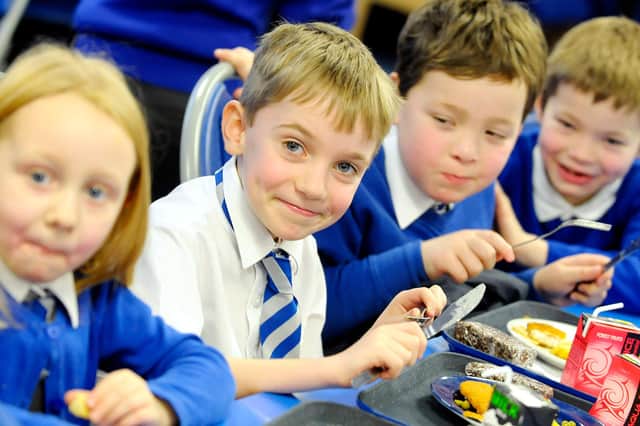Campaigners say low-income families whose children get free school meals should get "lifeline" cash while classes are suspended during the coronavirus pandemic