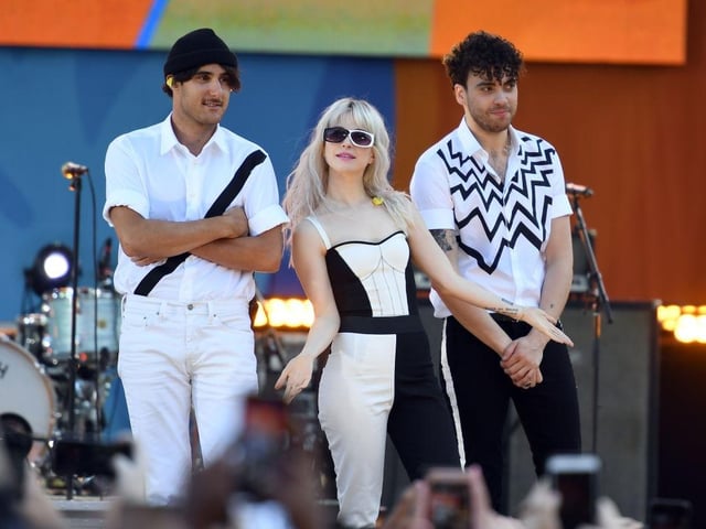 Paramore had the crowd in full sing-along mode early on with one of their biggest hits, Playing God, from the album Brand New Eyes. It was an excellent choice and a great change of pace that whipped the crowd into a frenzy with it anthemic chorus.