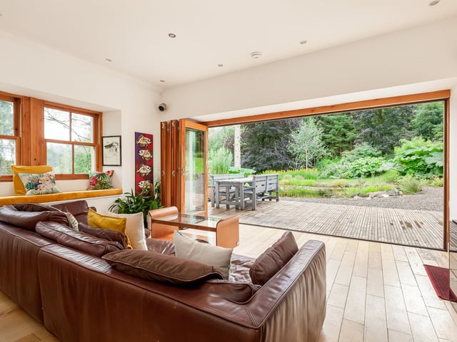 Where is it? Bridgend Cottage is set within the stunning Loch Lomond National Park, around 1.5 miles away from the villages of Gartmore and Aberfoyle, where there are amenities. Stirling is 30 minutes away by road and Glasgow is less than an hour. Contact Savills.