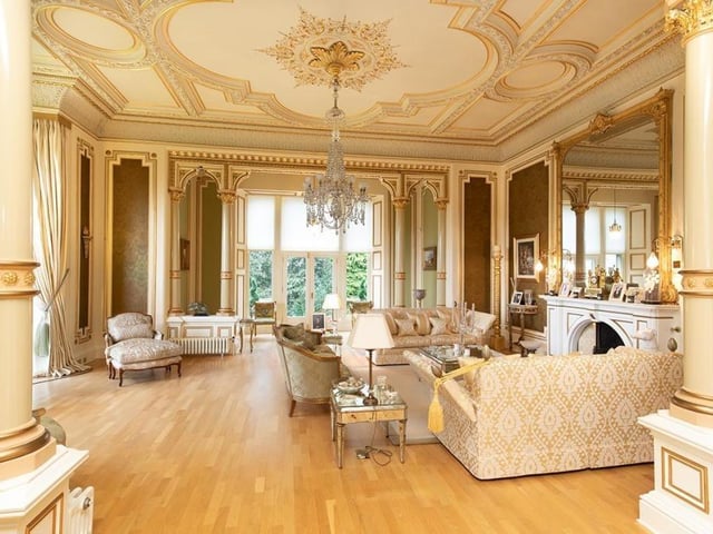 Drawing room.