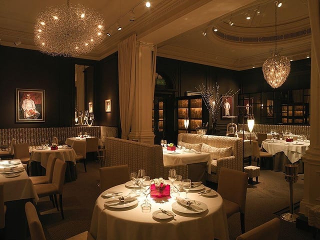 Recently named the best restaurant in the UK by Harden’s, Scotland’s only two Michelin Star restaurant is at number 45 in this list. SquareMeal says that the food is made into ‘precise, sumptuous dishes, rooted in European tradition and the very best Scottish produce.’