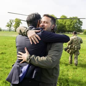  Prime Minister Rishi Sunak  greets Volodymyr Zelensky (Photo: Twitter/Rishi Sunak)